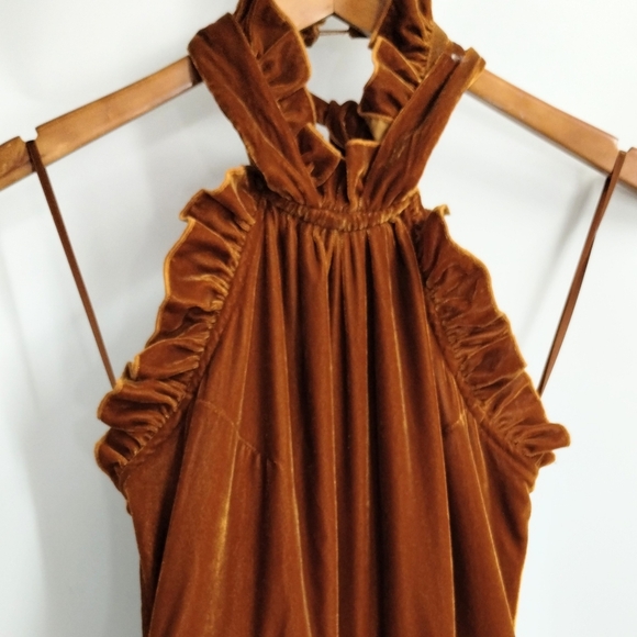 Anthropologie Kristinit Jumpsuit Gold Velvet Wide Leg Cropped - Picture 4 of 16